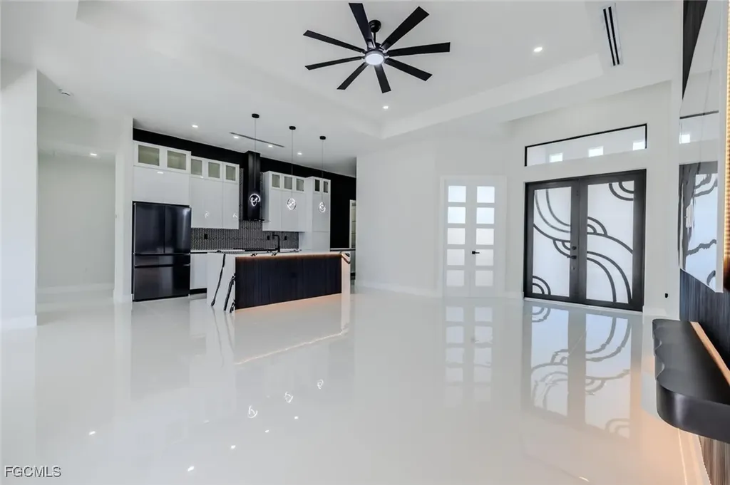 1116 NW 21st Place Cape Coral FL 33993