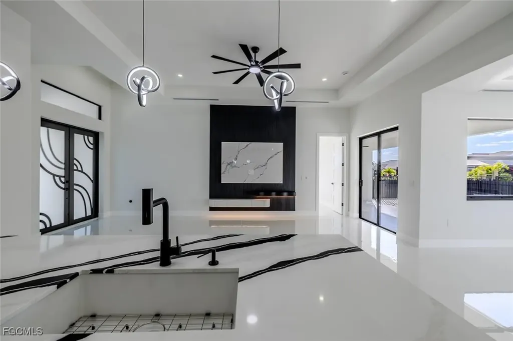 1116 NW 21st Place Cape Coral FL 33993