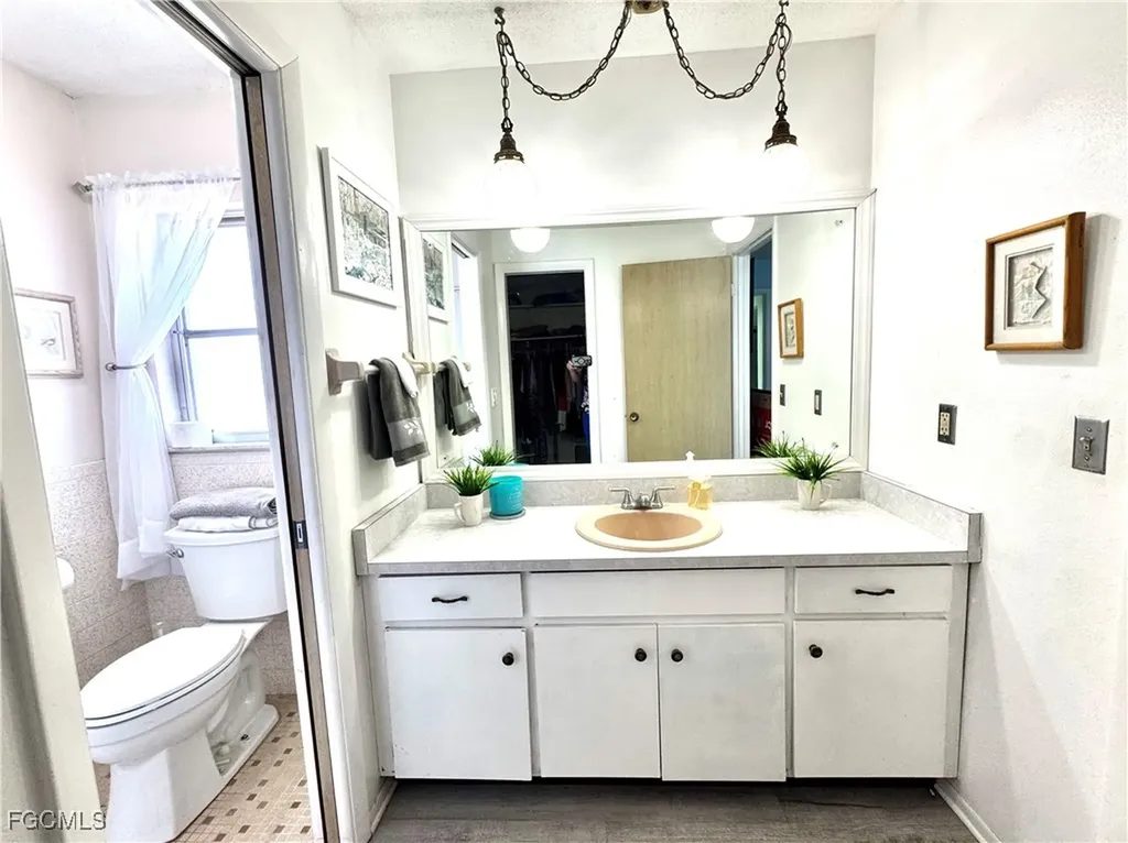 1048 Porpoise Road Venice FL 34293