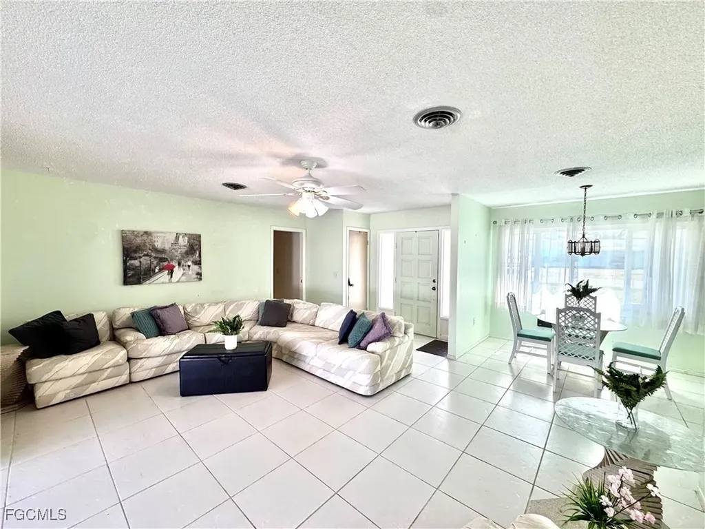 1048 Porpoise Road Venice FL 34293