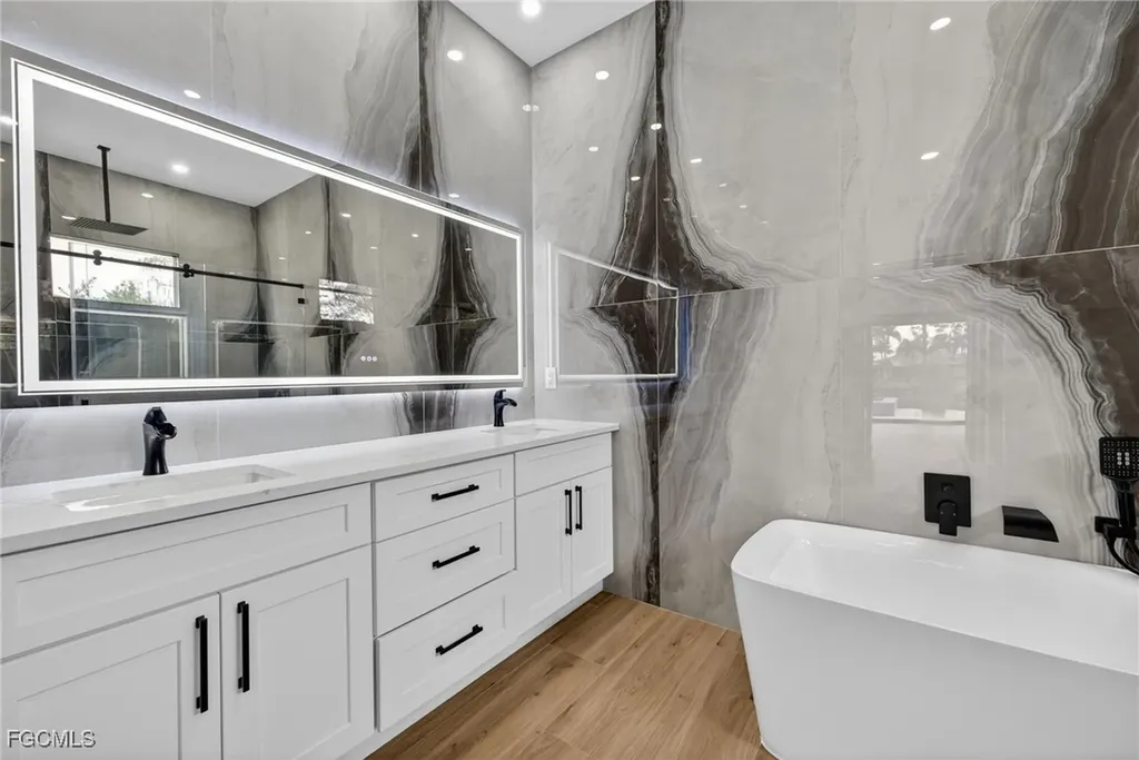 10318 Street Patrick Lane Bonita Springs FL 34135