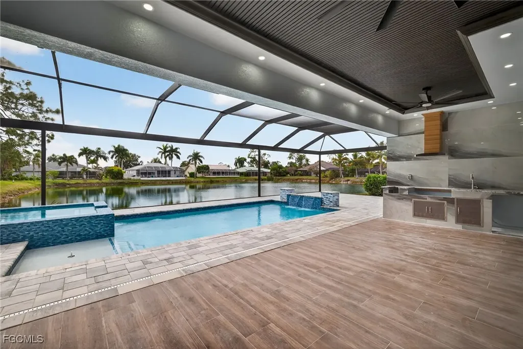 10318 Street Patrick Lane Bonita Springs FL 34135