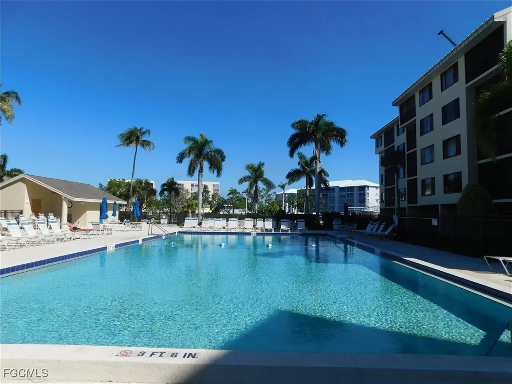 Fort Myers Beach FL 33931