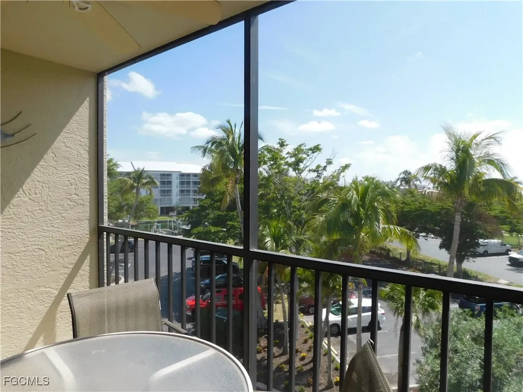 Fort Myers Beach FL 33931