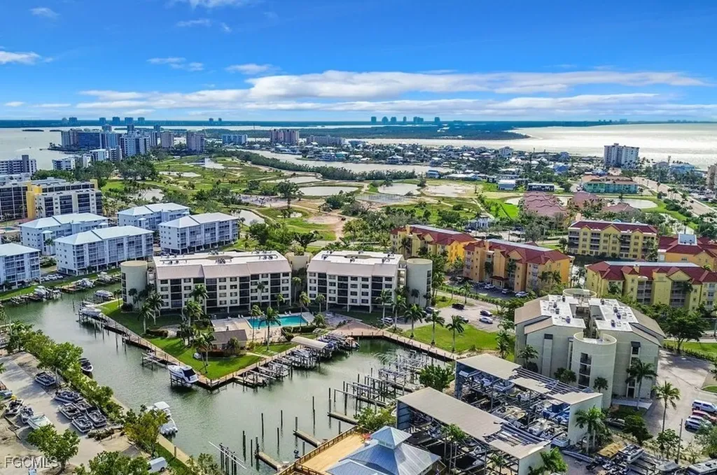 Fort Myers Beach FL 33931