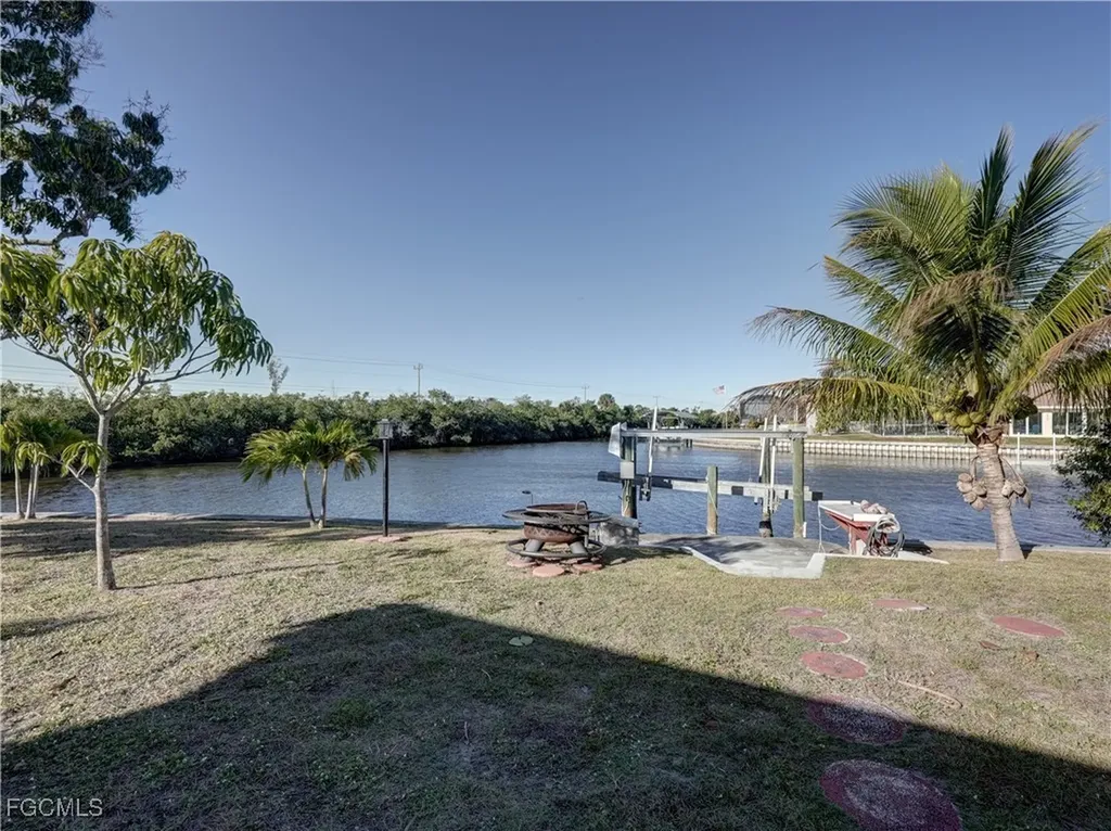 12055 Matlacha Boulevard Matlacha Isles FL 33991