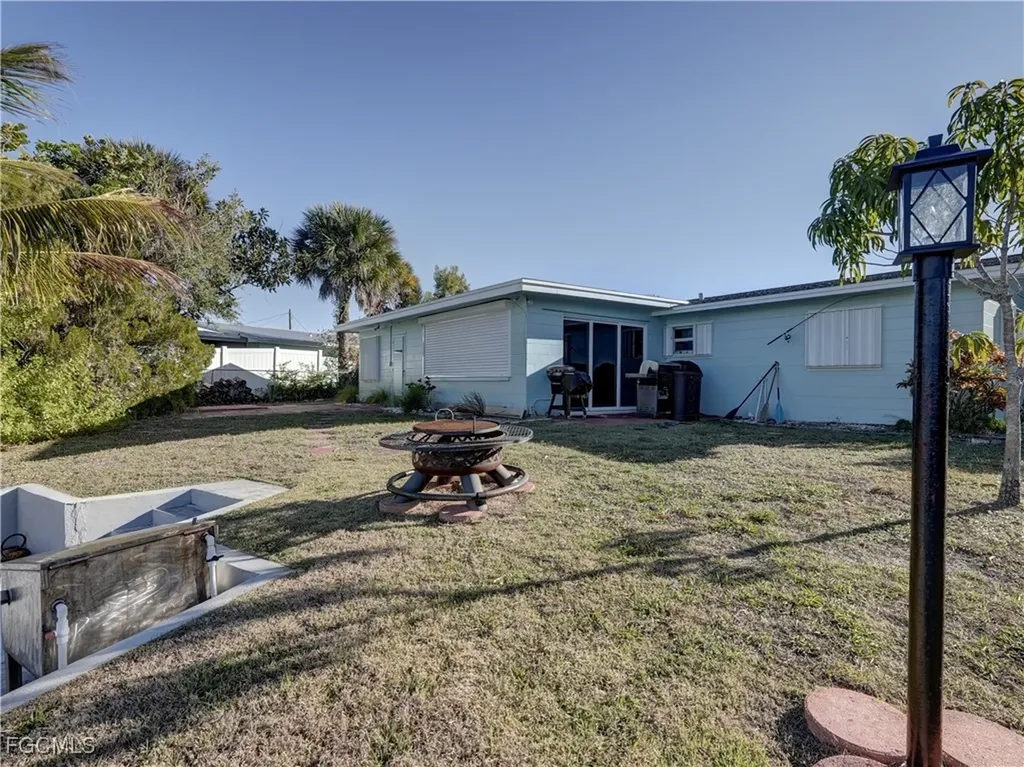 12055 Matlacha Boulevard Matlacha Isles FL 33991