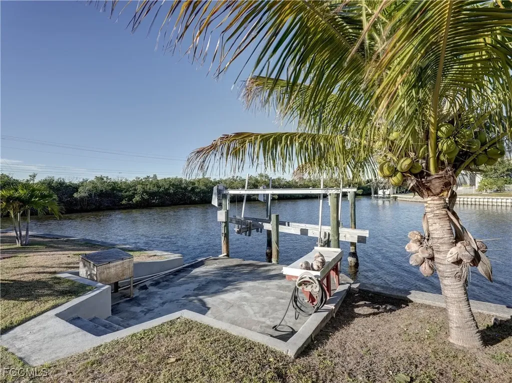 12055 Matlacha Boulevard Matlacha Isles FL 33991