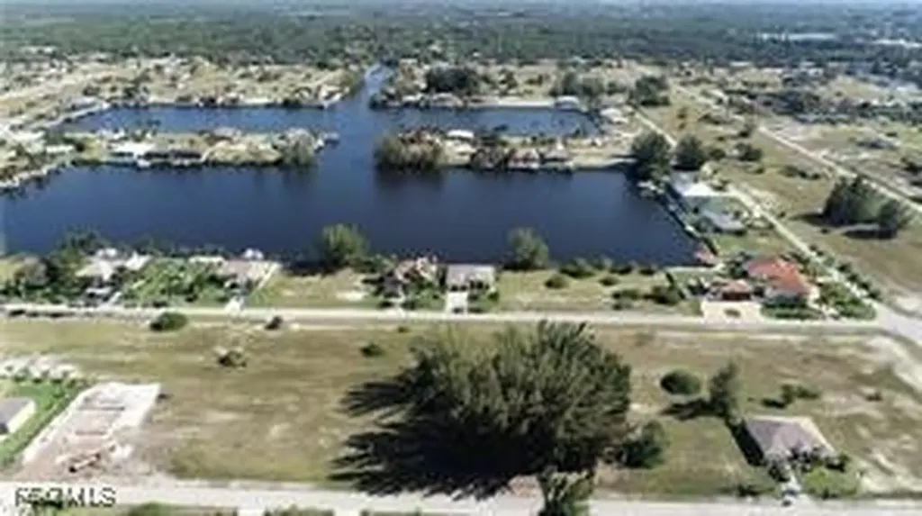 2825 NW 45th Place Cape Coral FL 33993