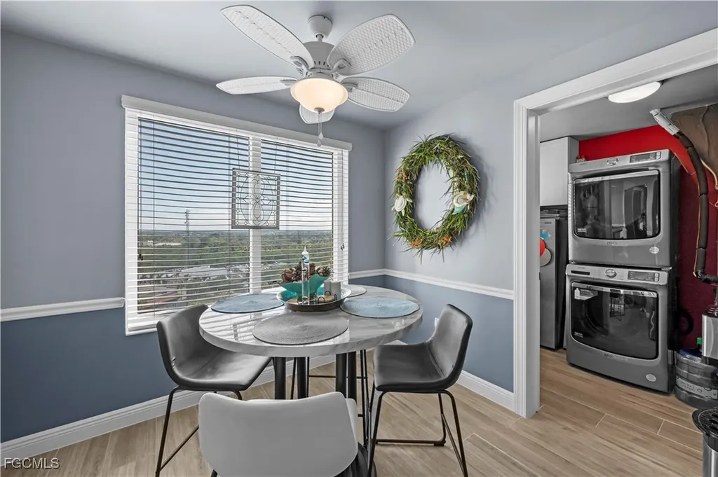 2745 1st Street Fort Myers FL 33916
