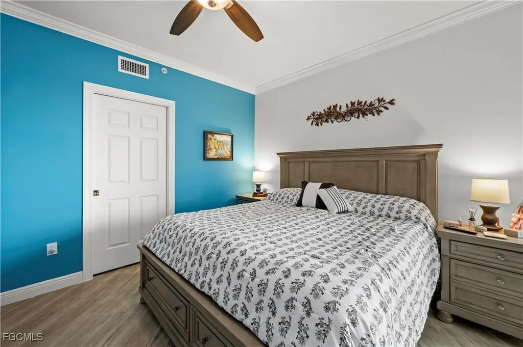 2745 1st Street Fort Myers FL 33916