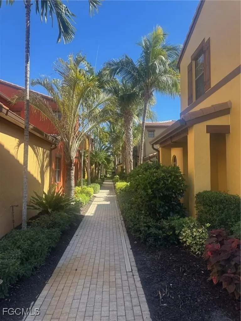 11996 Tulio Way Fort Myers FL 33912