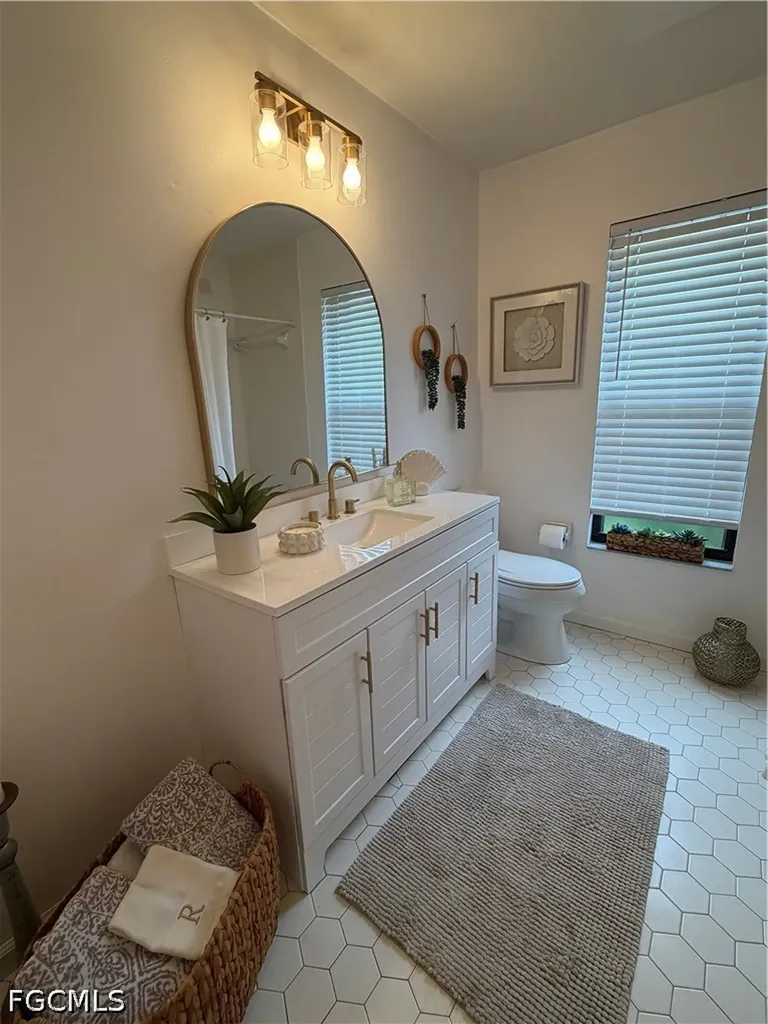 8866 Banyan Cove Circle Fort Myers FL 33919