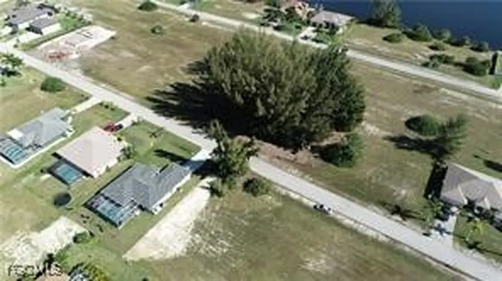 2815 NW 45th Place Cape Coral FL 33993