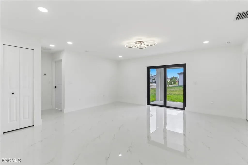 1918 NW 21st Terrace Cape Coral FL 33993