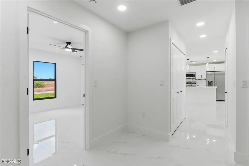 1918 NW 21st Terrace Cape Coral FL 33993