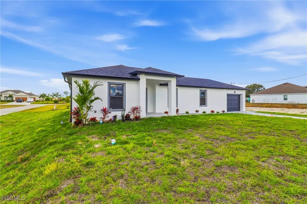 1918 NW 21st Terrace Cape Coral FL 33993