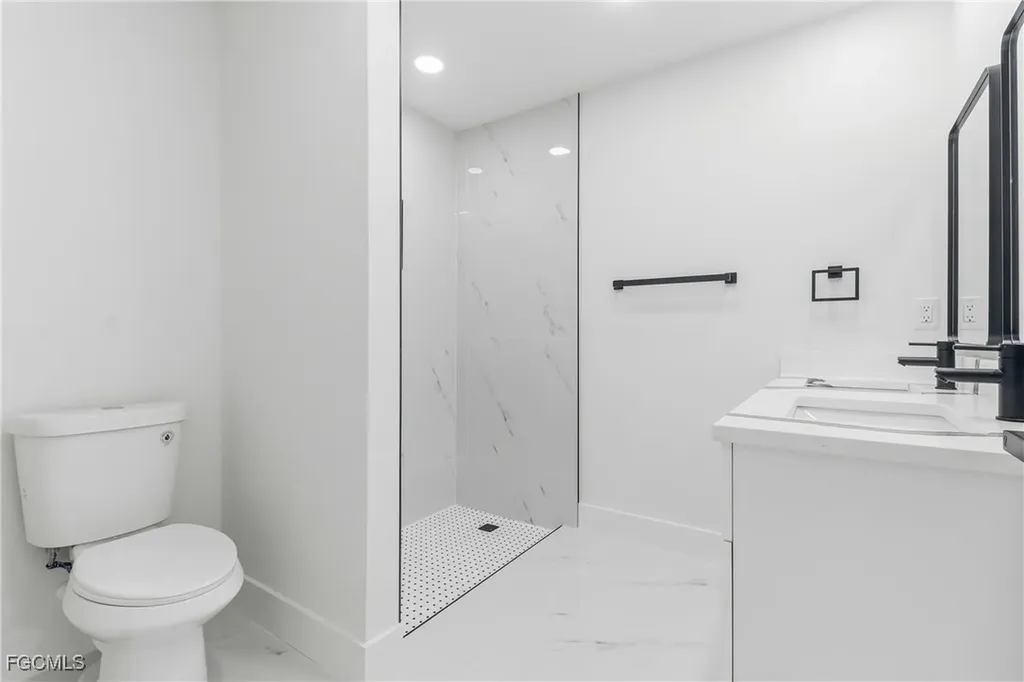 1918 NW 21st Terrace Cape Coral FL 33993