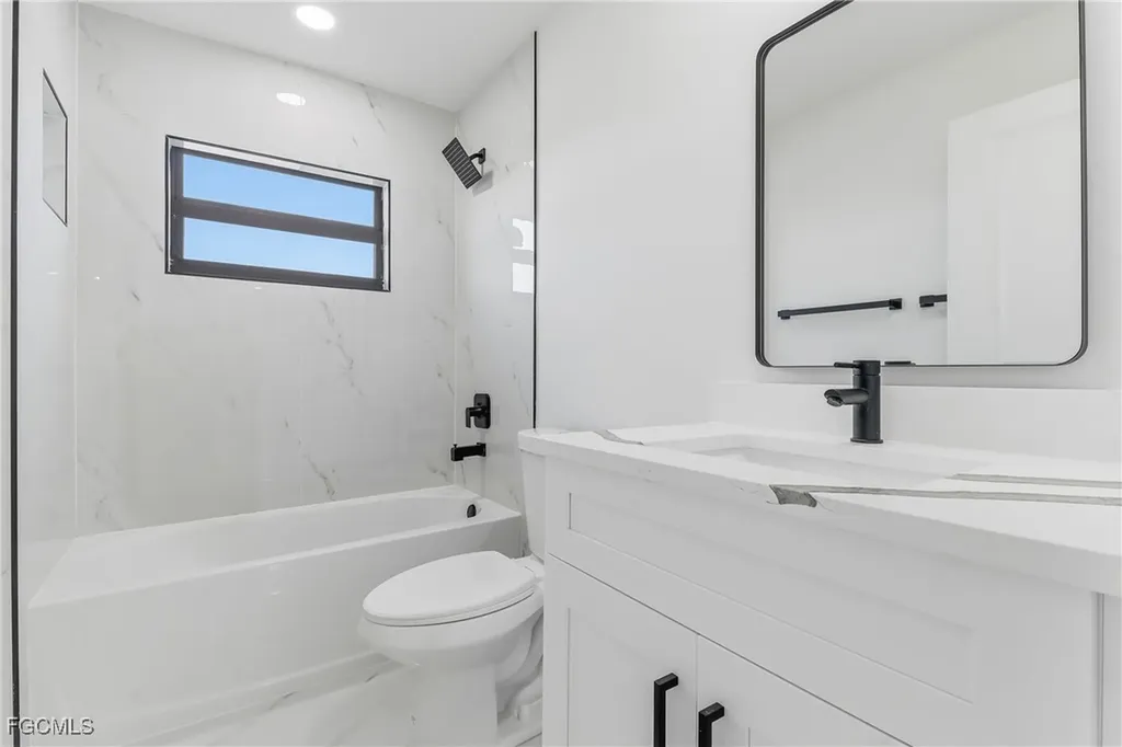 1918 NW 21st Terrace Cape Coral FL 33993