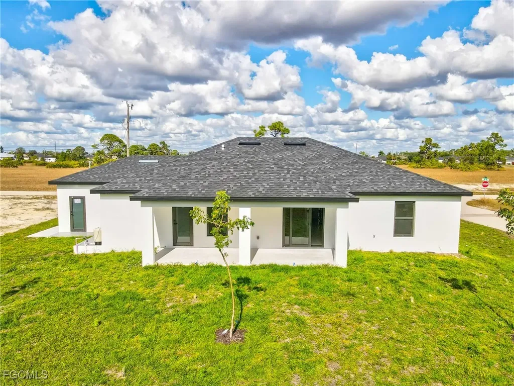 1918 NW 21st Terrace Cape Coral FL 33993