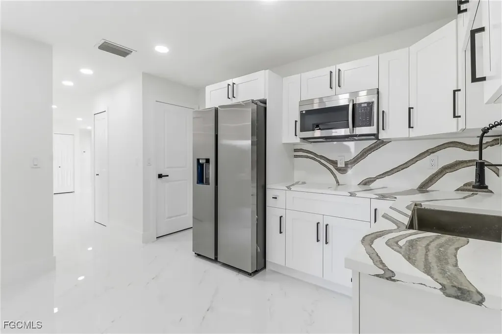1918 NW 21st Terrace Cape Coral FL 33993