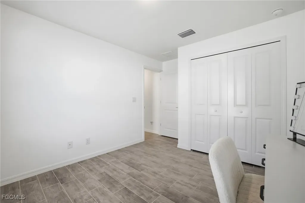 1910 NW 27th Place Cape Coral FL 33993
