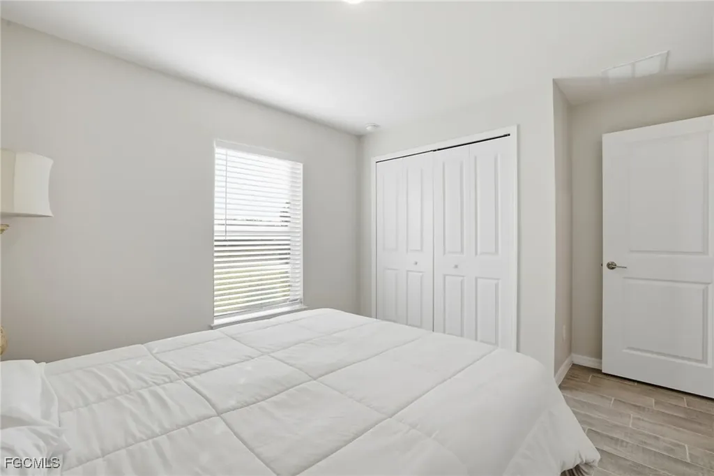 1910 NW 27th Place Cape Coral FL 33993