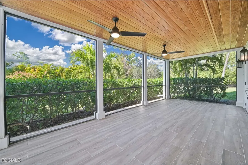6941 Hunters Road Naples FL 34109