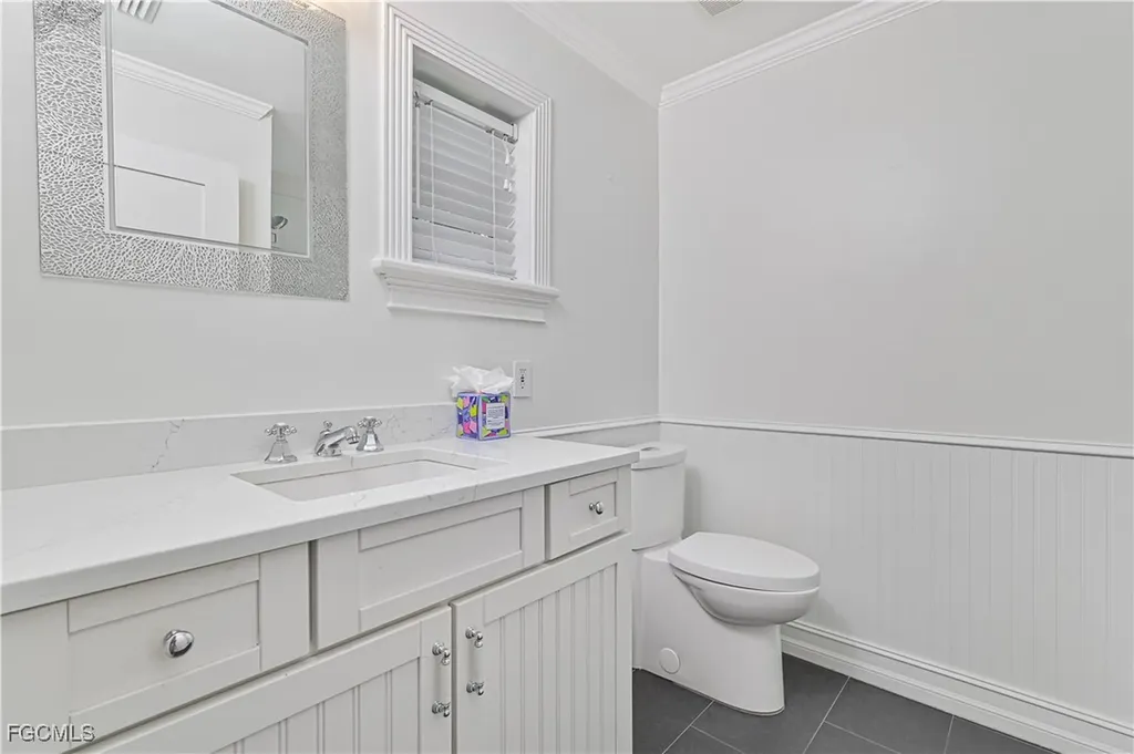 6941 Hunters Road Naples FL 34109