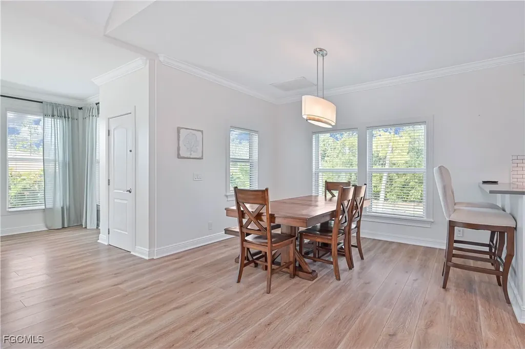 6941 Hunters Road Naples FL 34109