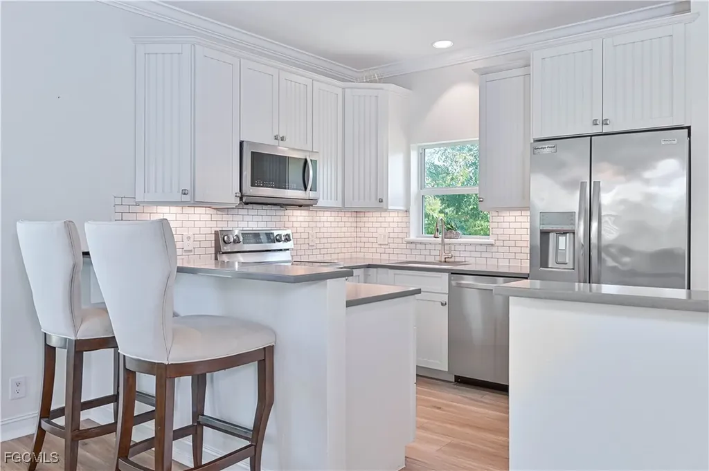 6941 Hunters Road Naples FL 34109