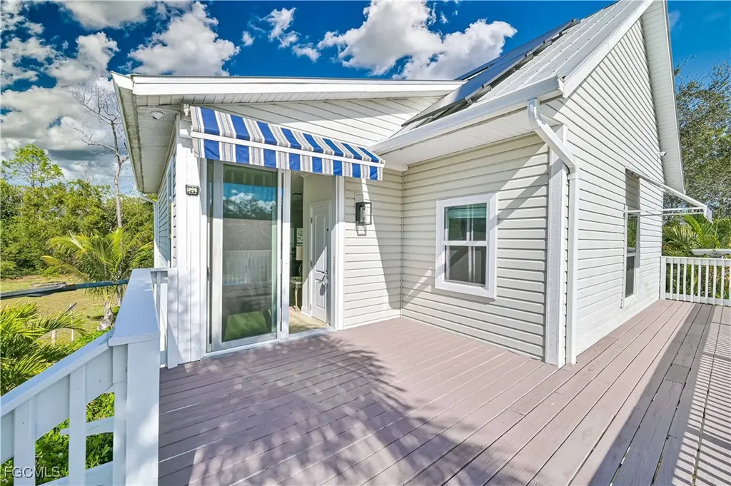 6941 Hunters Road Naples FL 34109