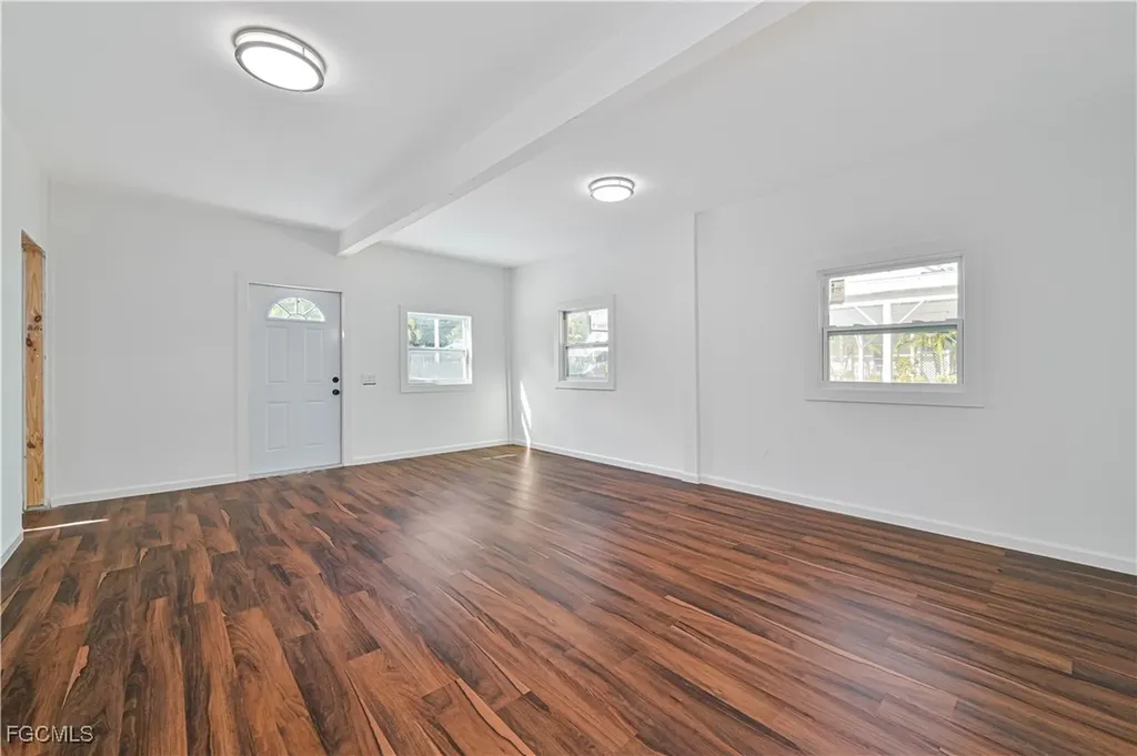 6941 Hunters Road Naples FL 34109