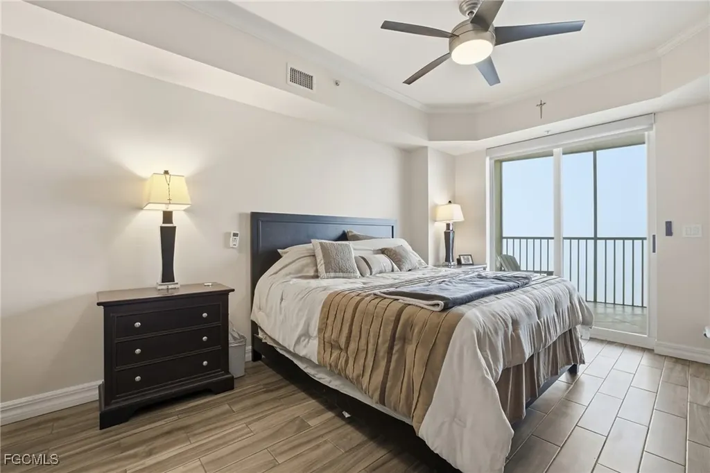 2797 1st Street Fort Myers FL 33916