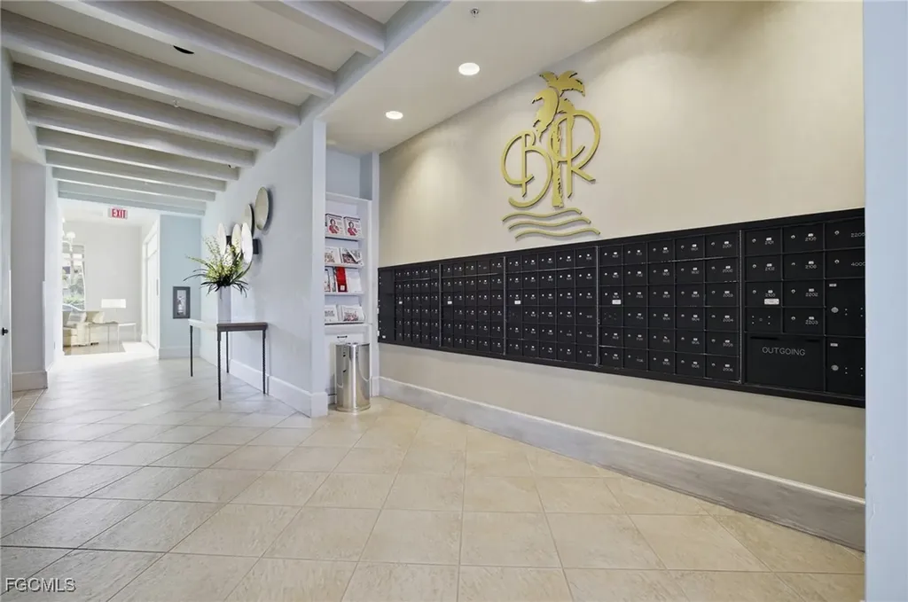 2797 1st Street Fort Myers FL 33916