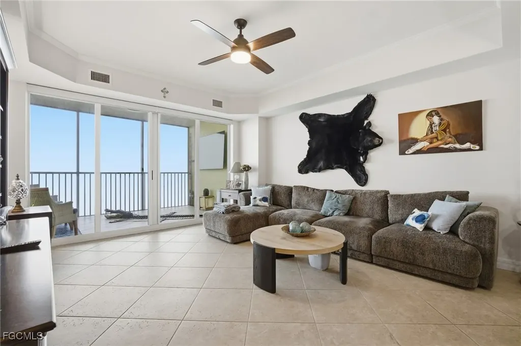 2797 1st Street Fort Myers FL 33916