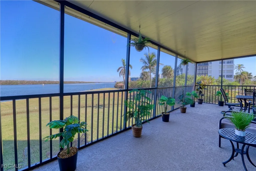 4253 Bay Beach Lane Fort Myers Beach FL 33931