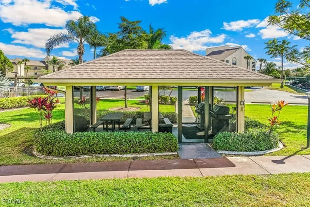 13240 White Marsh Lane Fort Myers FL 33912