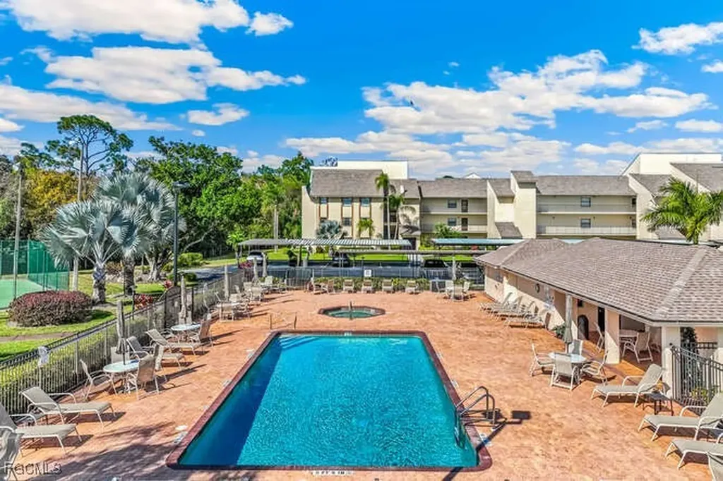 13240 White Marsh Lane Fort Myers FL 33912