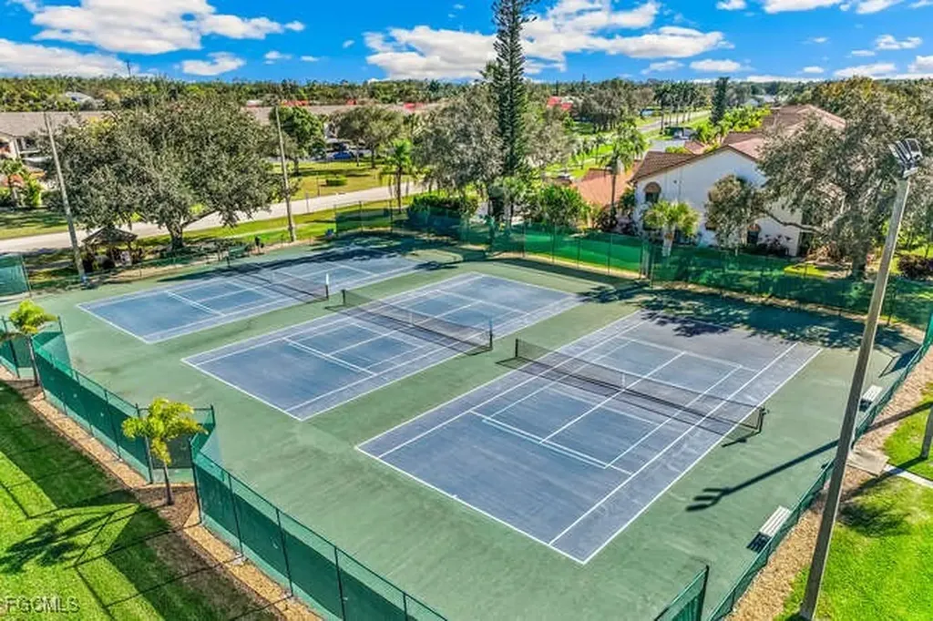13240 White Marsh Lane Fort Myers FL 33912