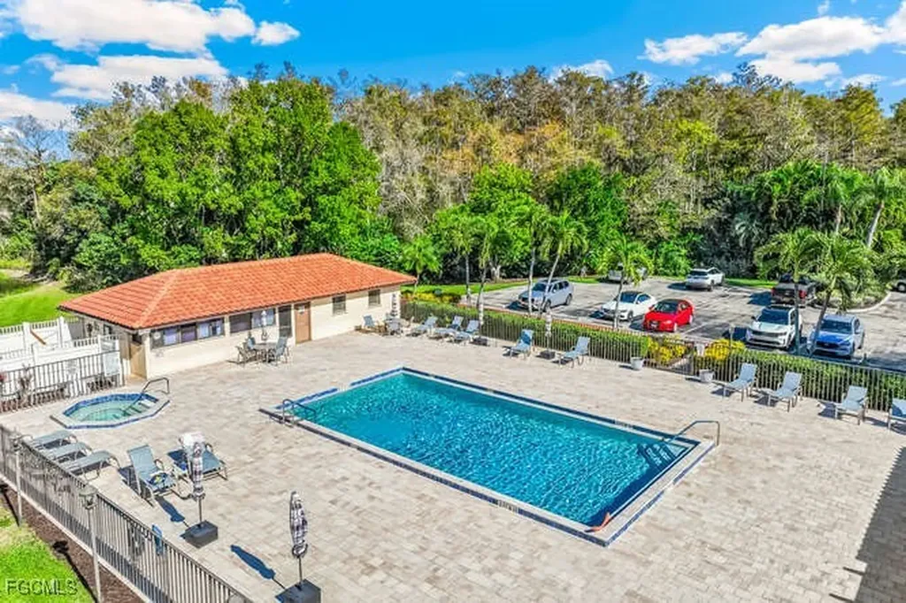 13240 White Marsh Lane Fort Myers FL 33912