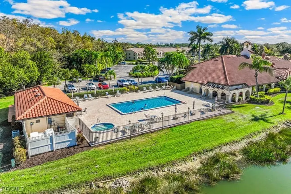 13240 White Marsh Lane Fort Myers FL 33912