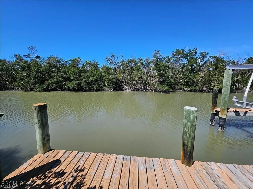 175 Tropical Shores Way Fort Myers Beach FL 33931