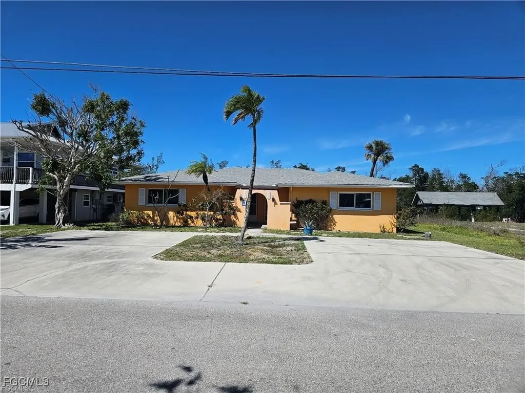 175 Tropical Shores Way Fort Myers Beach FL 33931
