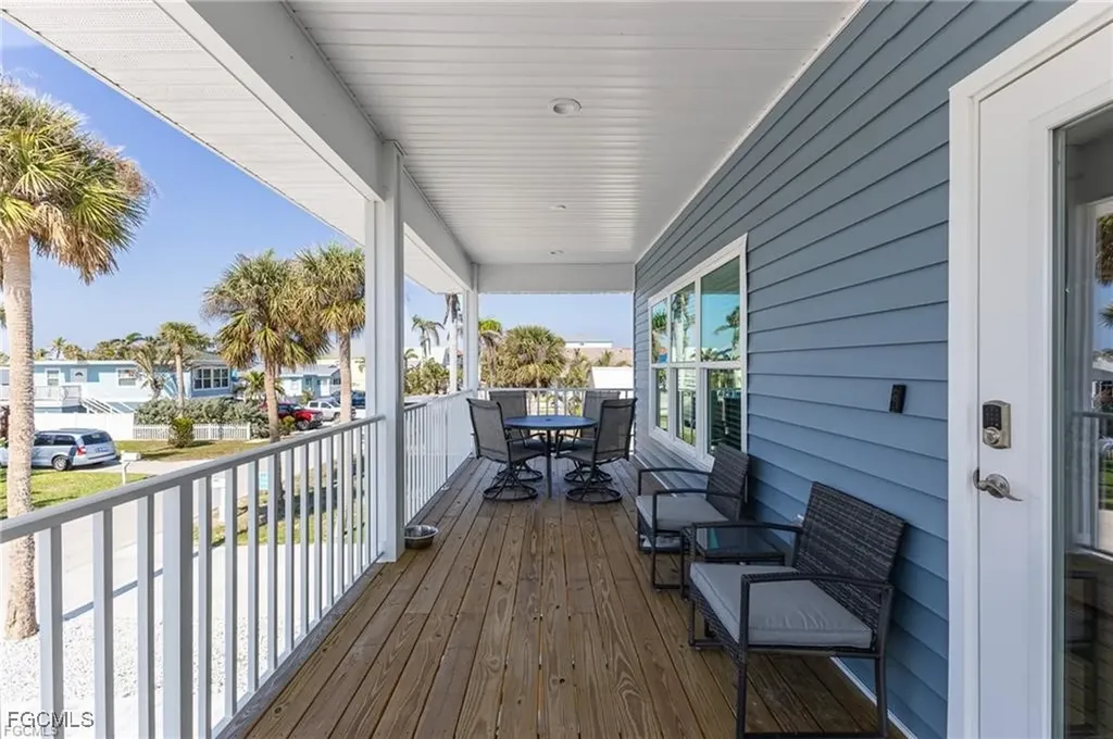 210 Pearl Street Fort Myers Beach FL 33931