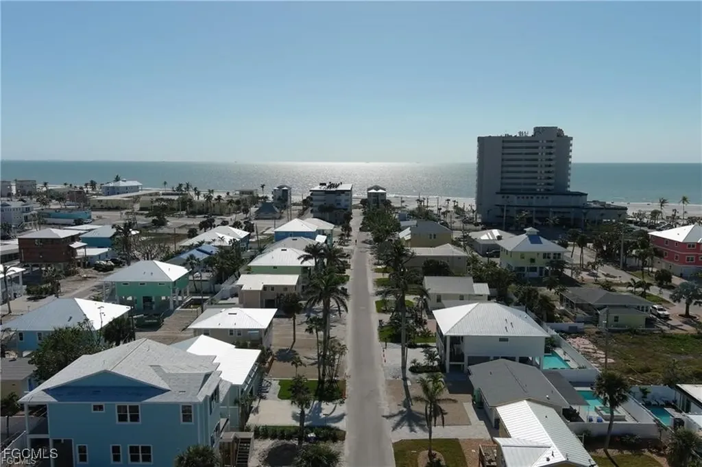 210 Pearl Street Fort Myers Beach FL 33931