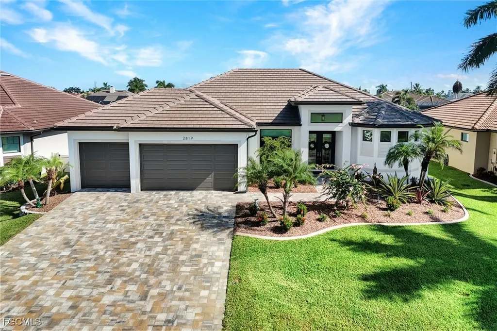 2819 SW 38th Terrace Cape Coral FL 33914