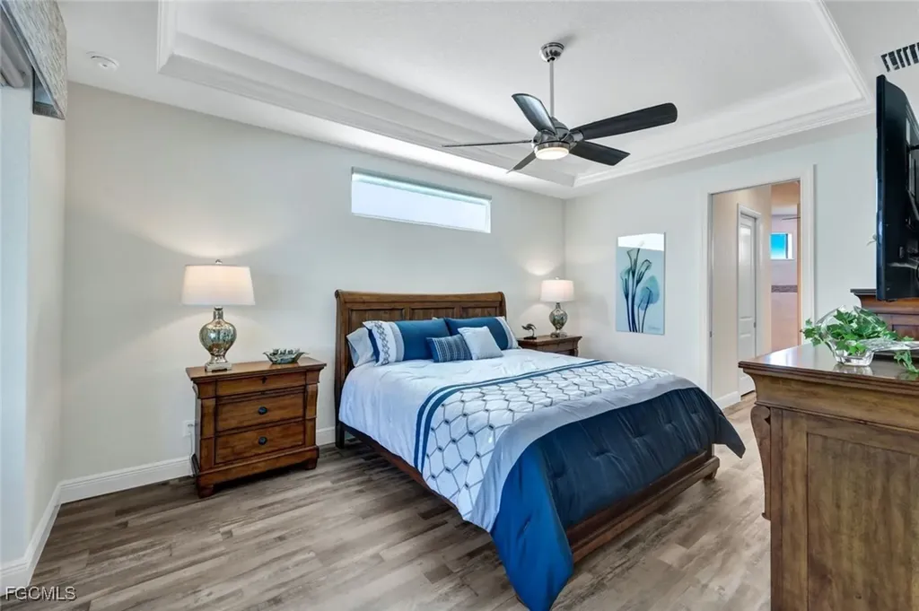 2819 SW 38th Terrace Cape Coral FL 33914