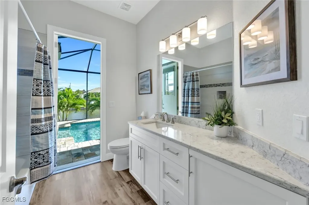 2819 SW 38th Terrace Cape Coral FL 33914