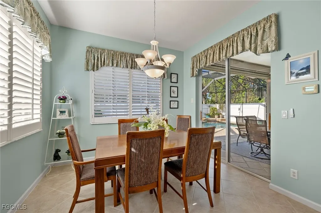 8872 King Henry Court Fort Myers FL 33908